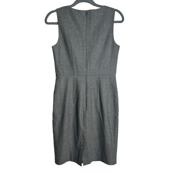 Banana Republic Gray Stretch Wool Blend Sleeveless Sheath Dress, Size 4 - Picture 9 of 10